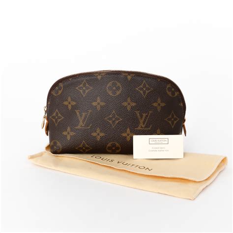 necessaire louis vuitton feminina|LOUIS VUITTON Monogram Necessaire GM .